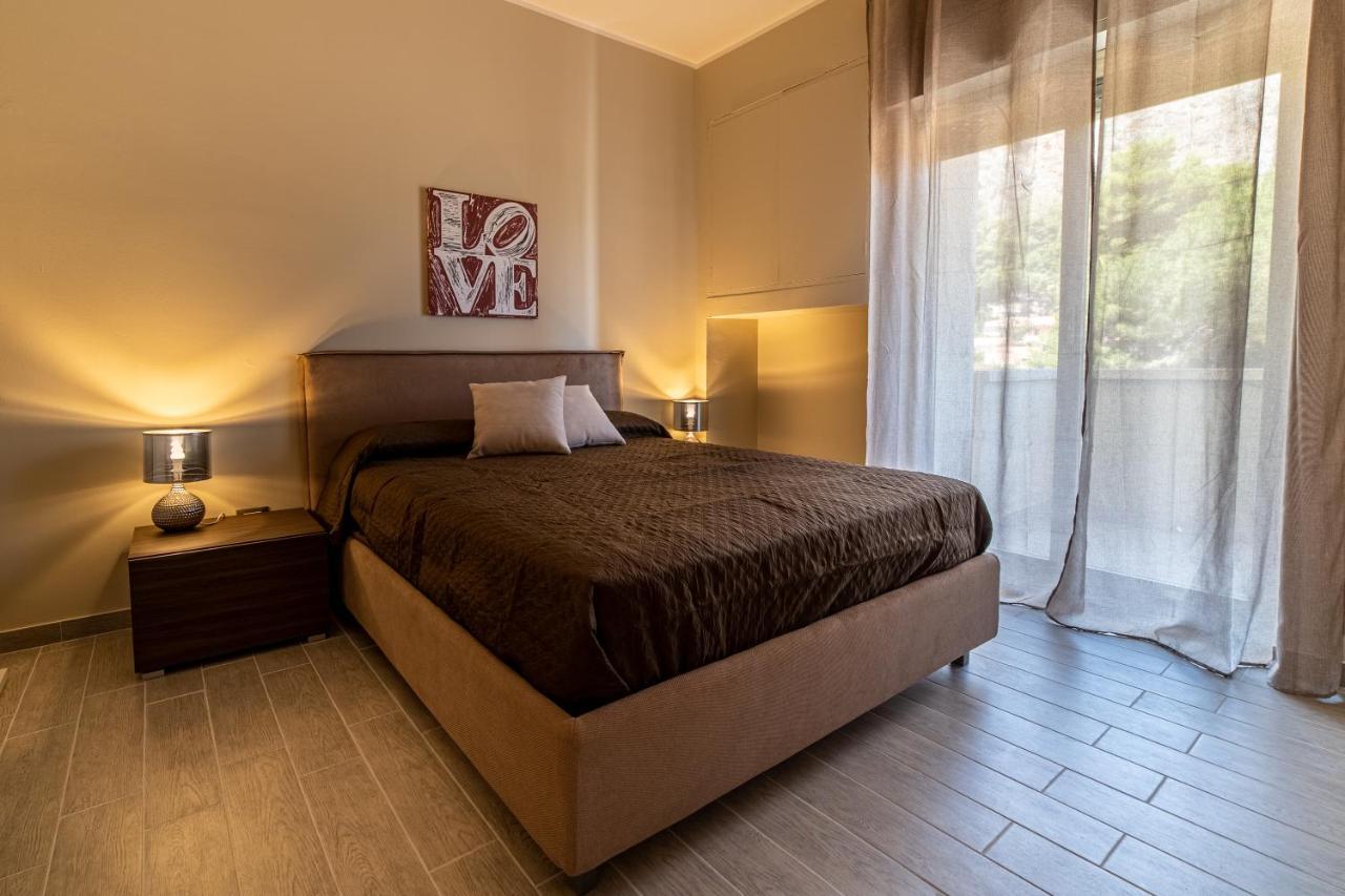 Mondello - Addaura - Le Dimore Dello Zodiaco - Dimora Della Vergine Apartment Палермо Екстериор снимка